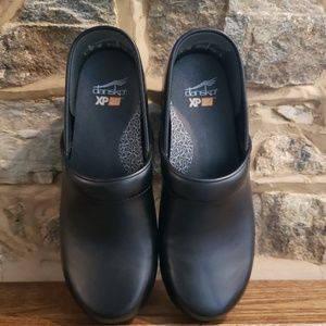 Sz 40 new Dansko clog